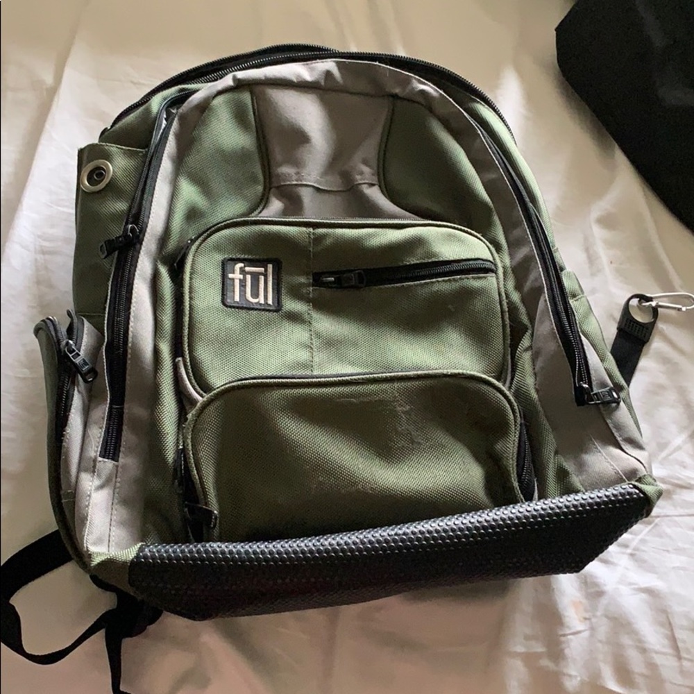 Fūl Backpack Free Fallin Model